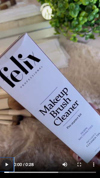 Felix Professional makeup brush cleaner